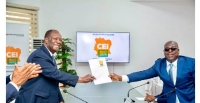 Prsidentielle 2025 : Alassane Ouattara dpose sa candidature  la CEI